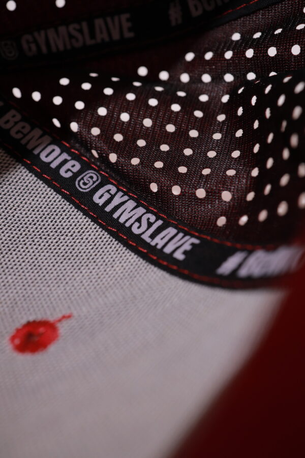 RED - Image 9